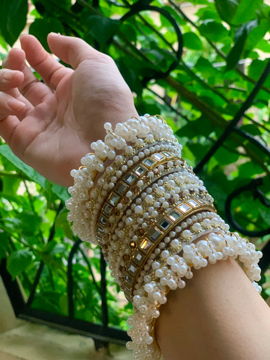 Moti Rani bangle set white