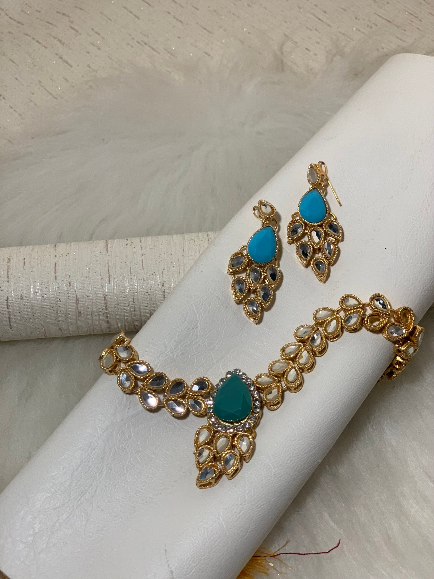 CDS-14 Kundan Rose