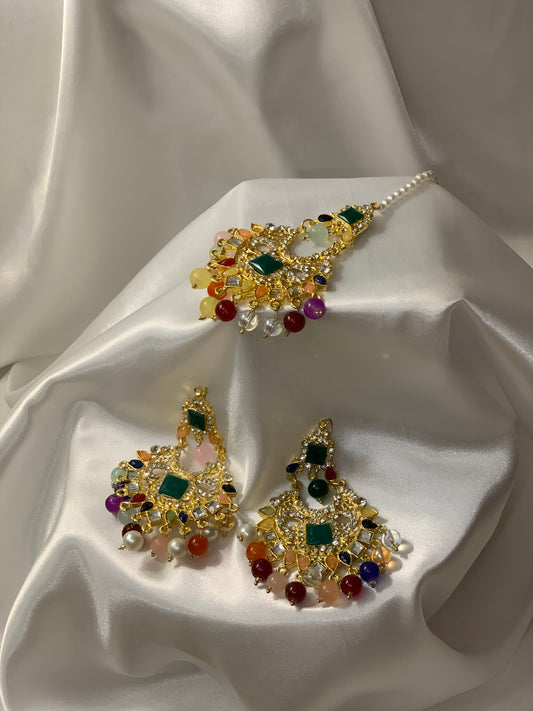 Earring and bindiya set - Rangeen