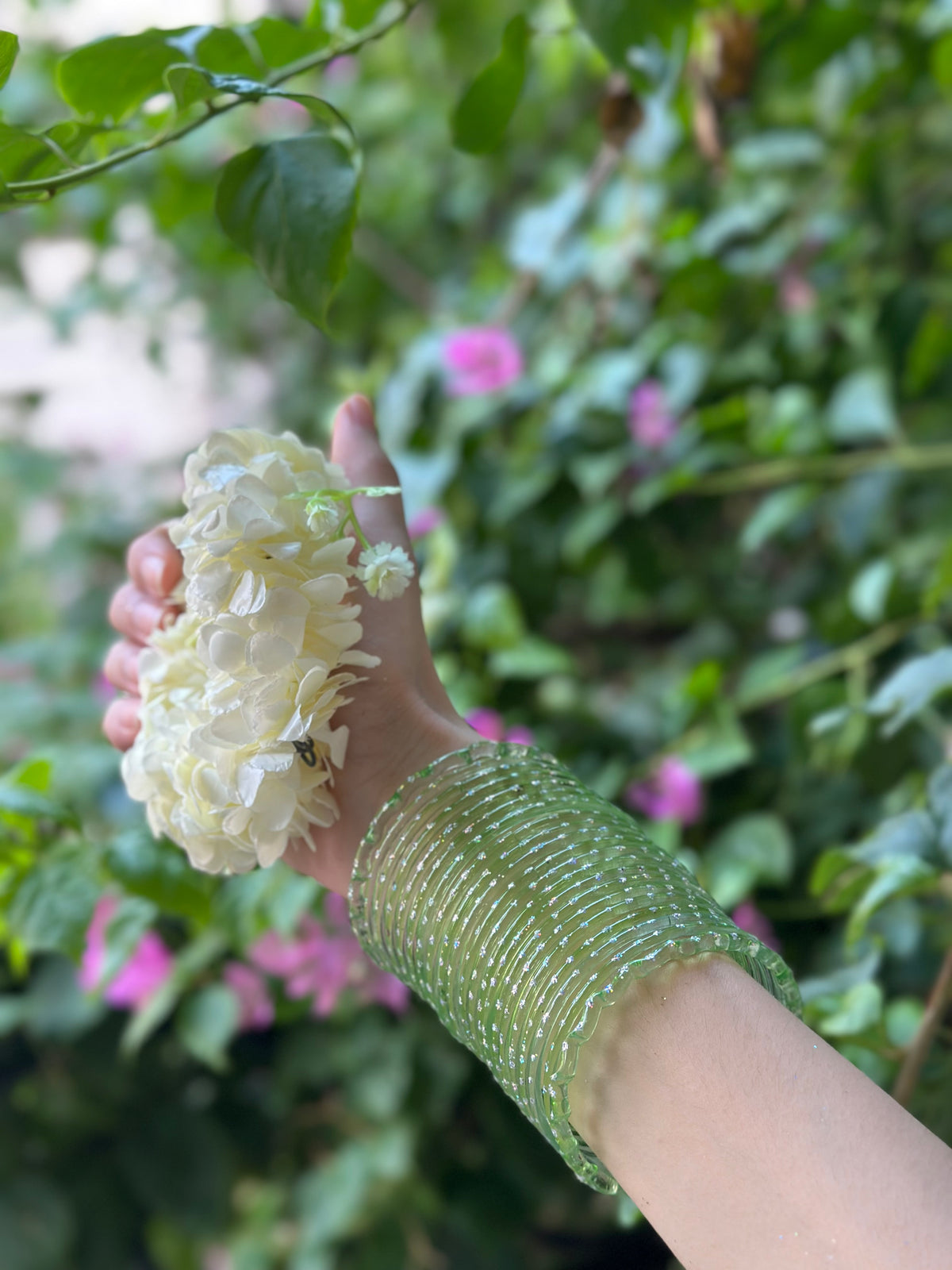 Raindrop bangle (6) green