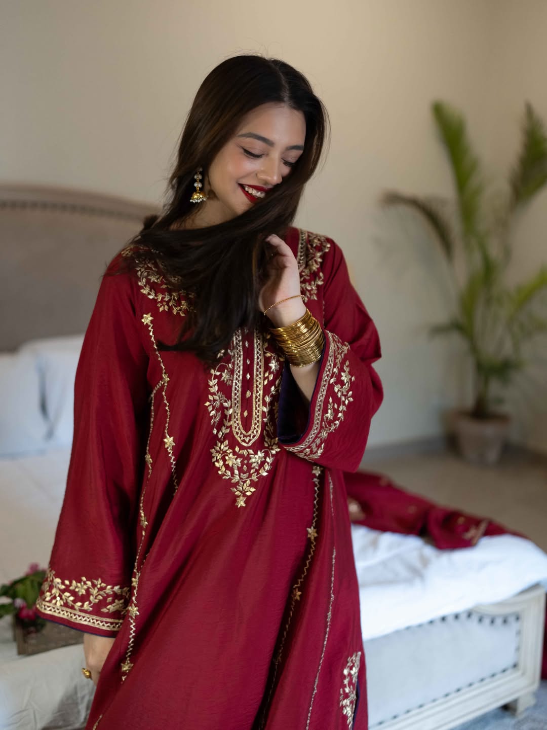 Zara Noor Abbas Sunehri Set bundle