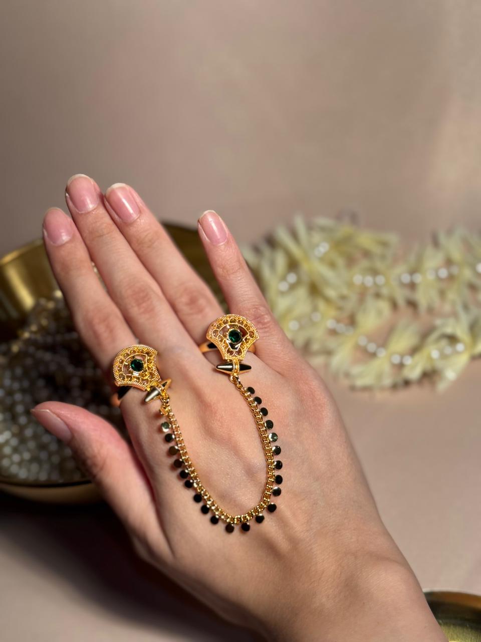 Rani Sona Double Ring - Green