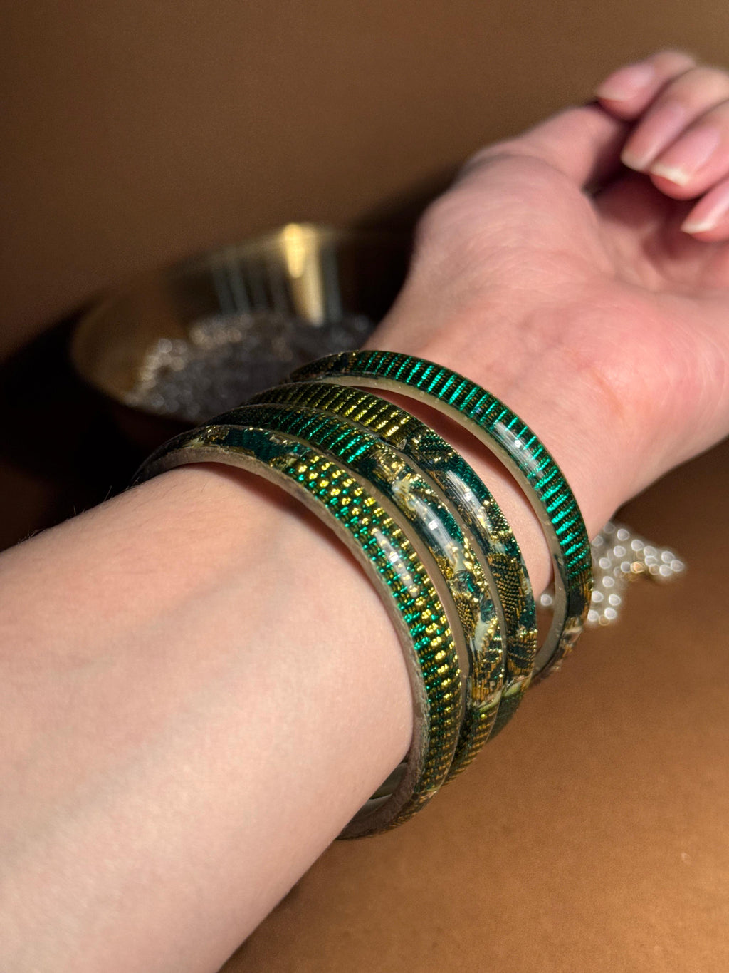 Prism gold bangle - Green (Pink)