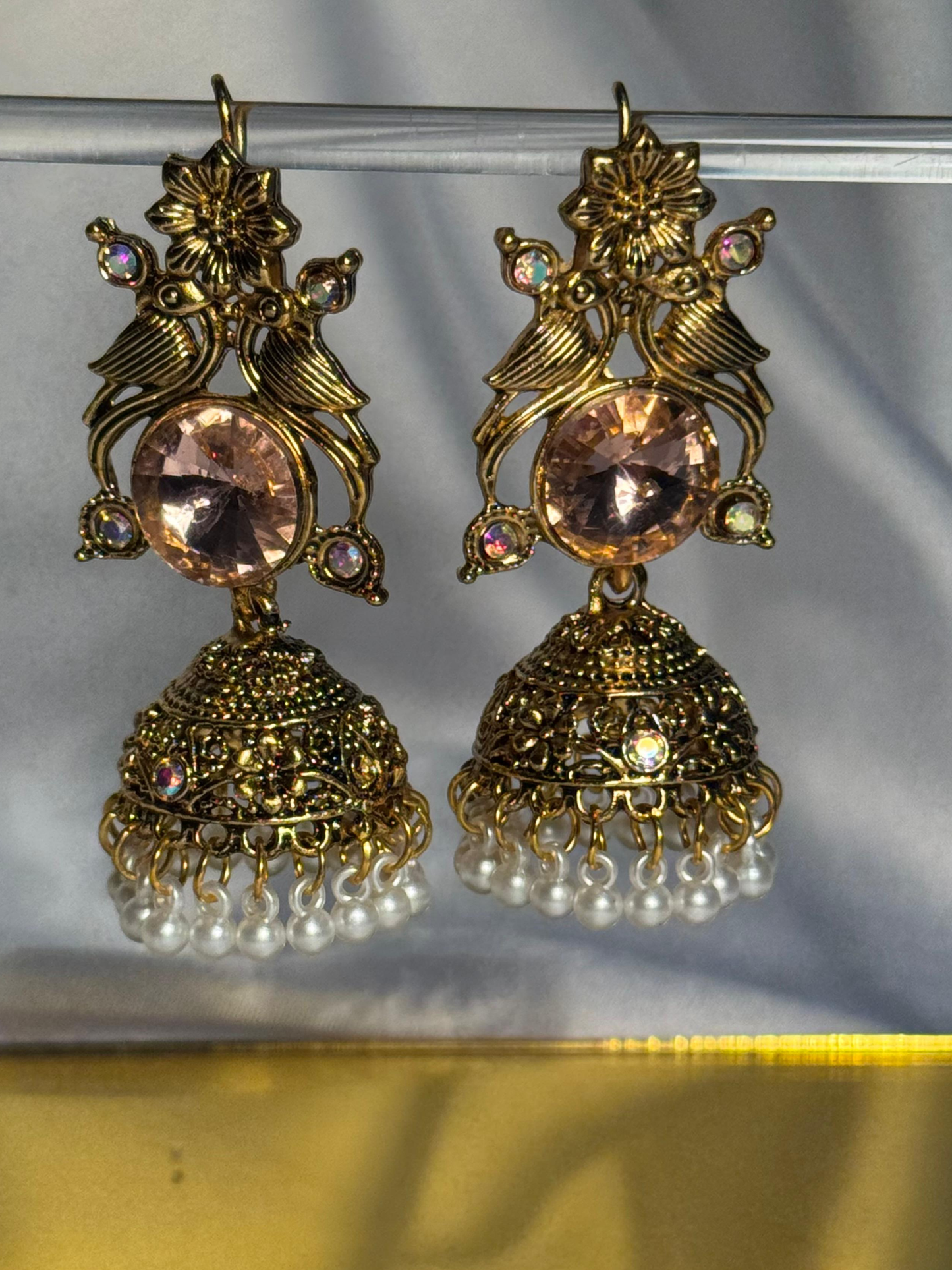 Kashimiri Earrings - Gold Peach