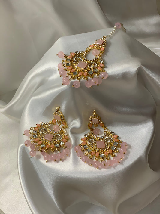 Earring and bindiya set - Pink