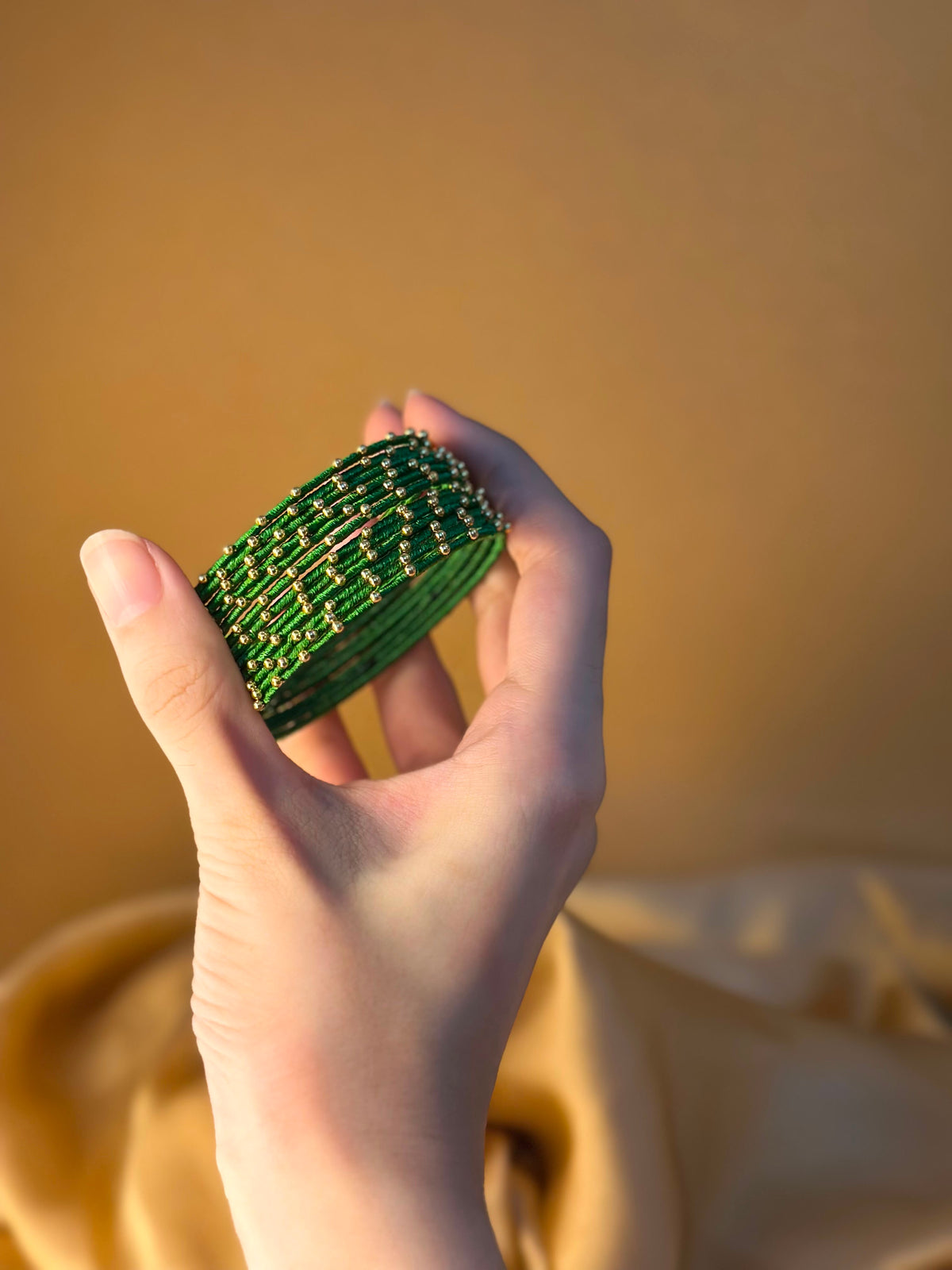 Dotted bangle 12 pcs - dark green