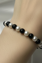 Pearl bracelet - Black and White