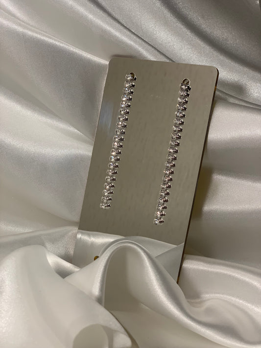 Silver glimmers