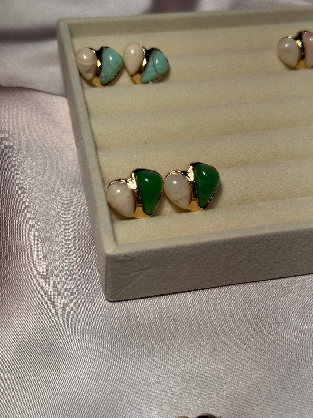 Green Hearts- rozana