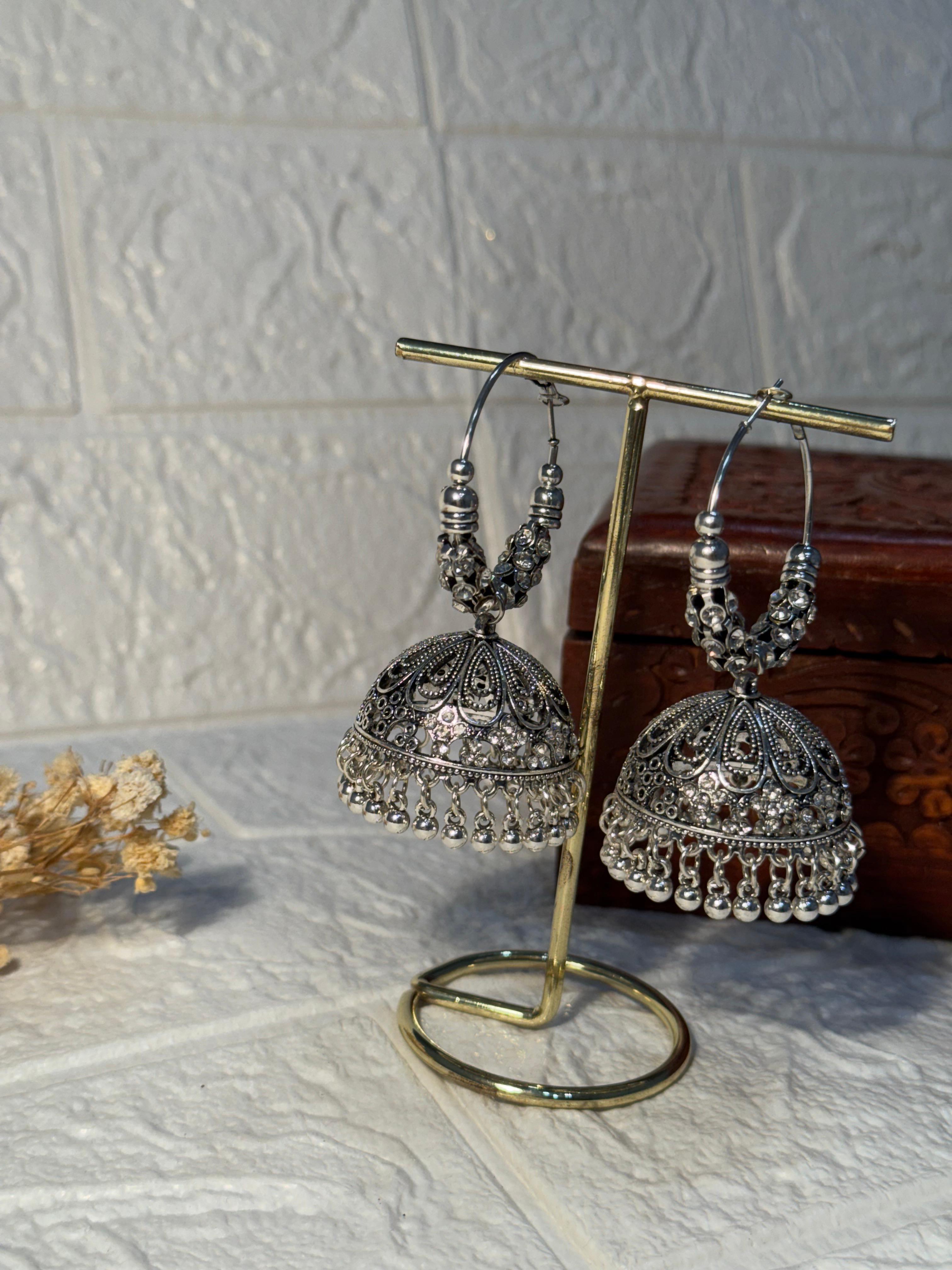 Bano Bali - silver with silver beads