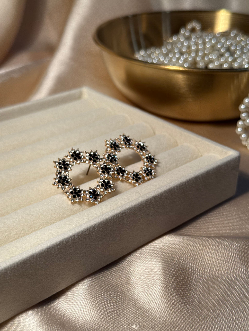 Gold and black Shine - rozana