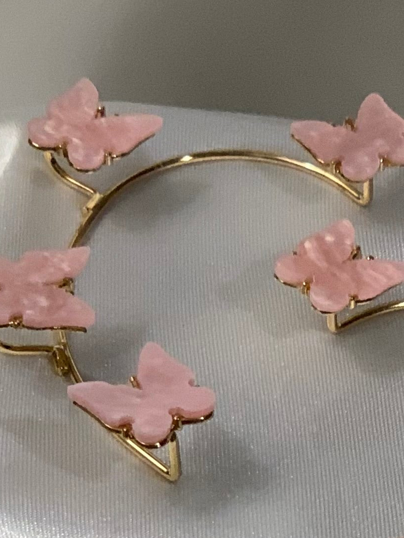 Butterfly - ear cuff - pink