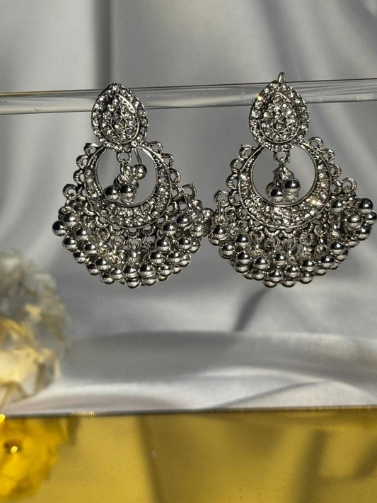 silver leaf with silver moti- eid collection