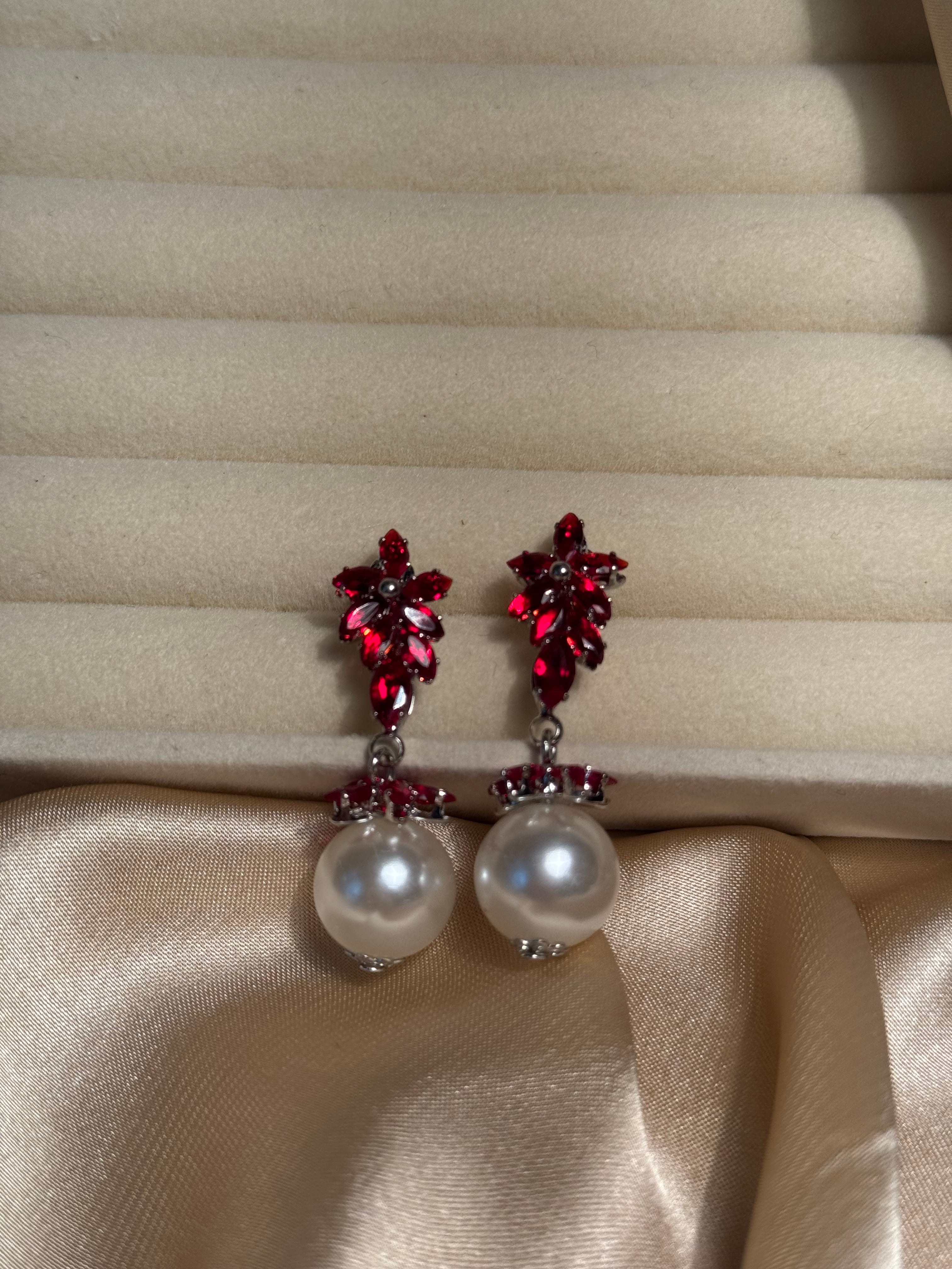 Rosette Pearl-red