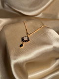 Bloom Necklace Gold (Black)