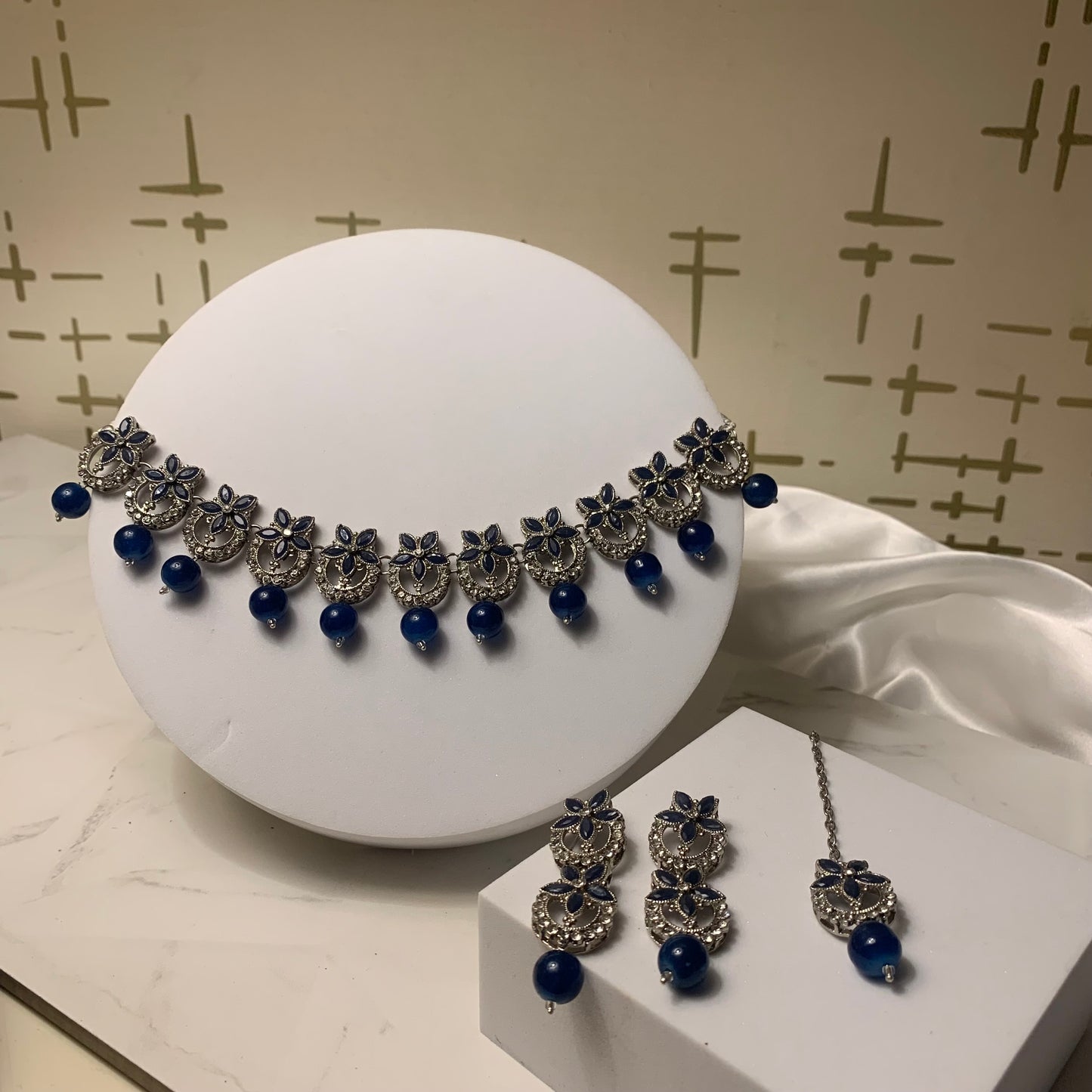 Nourah Set - Blue and Silver