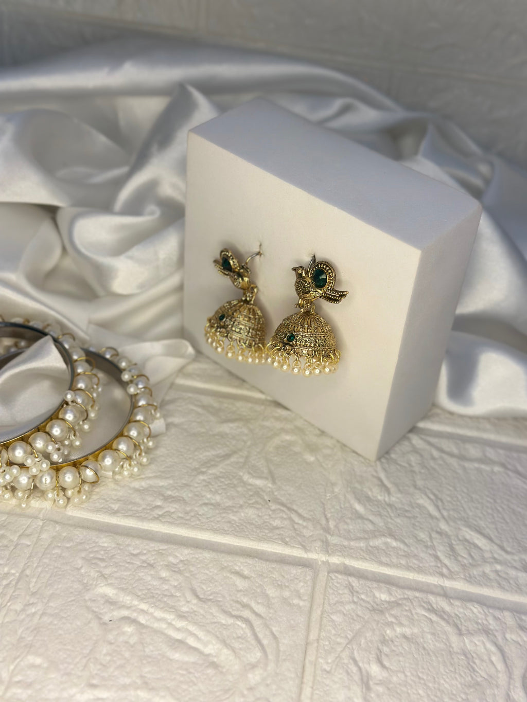 Chiriya katoori gold and green