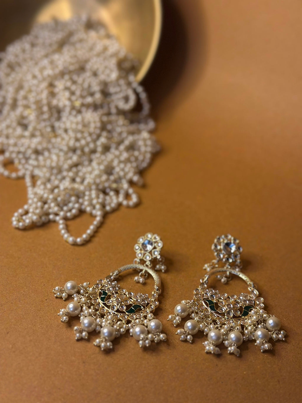 Parinaz white- NAZ colection