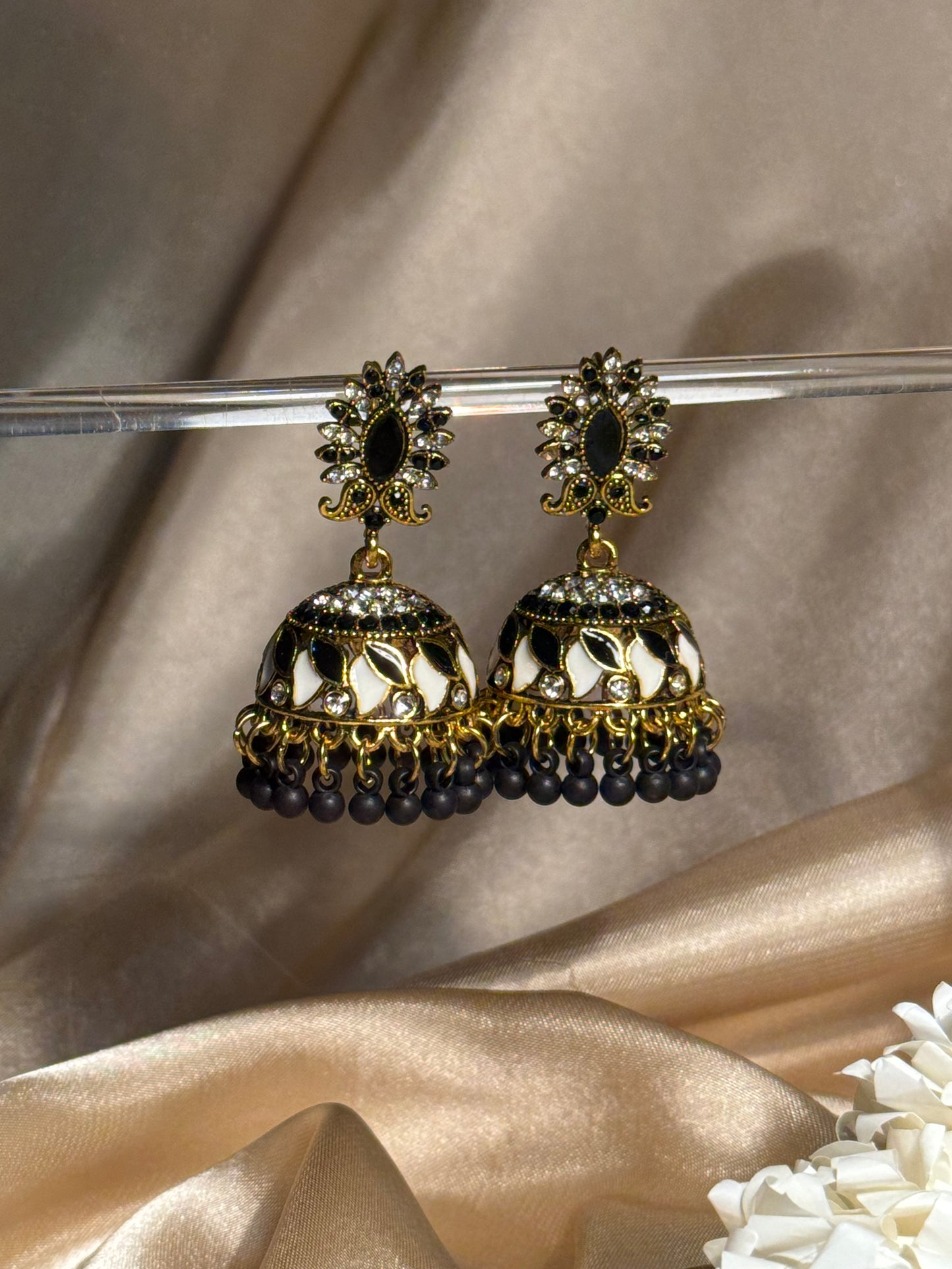 Dil kash jhumkay khass collection-gold and black