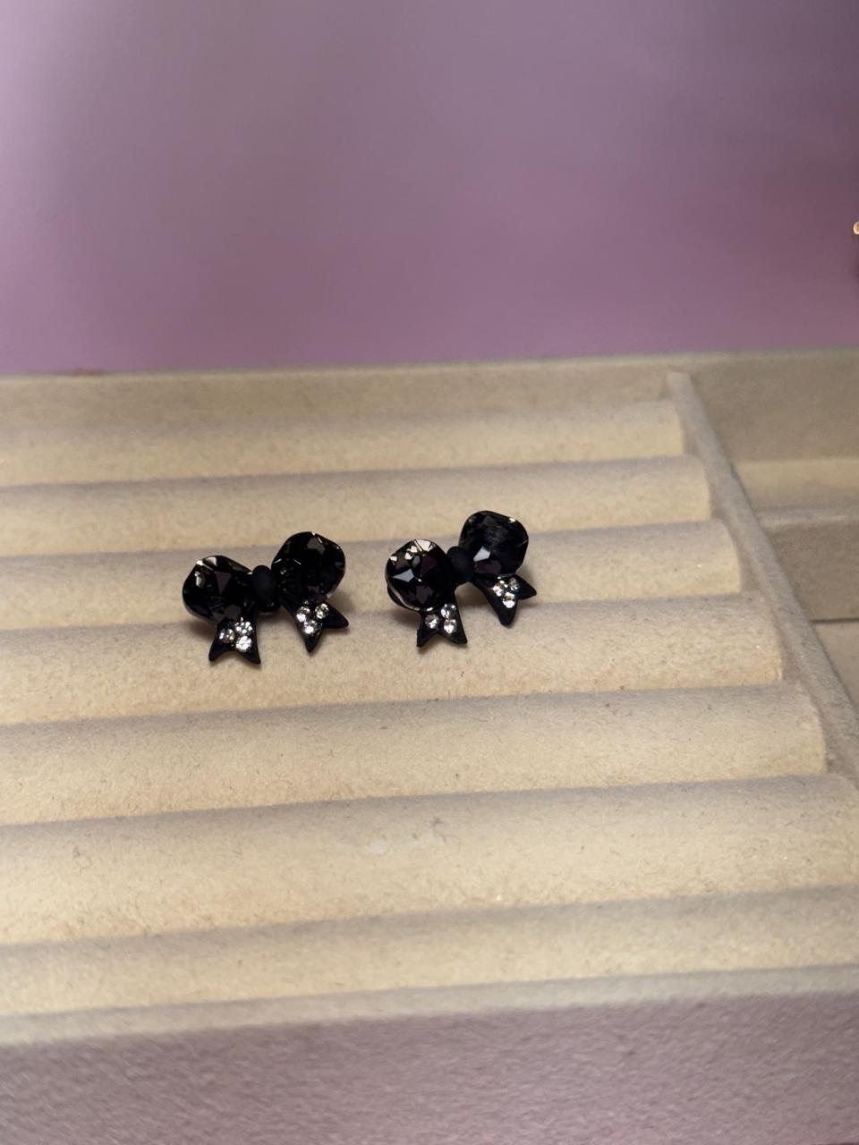 Bow Ties Studs - Black