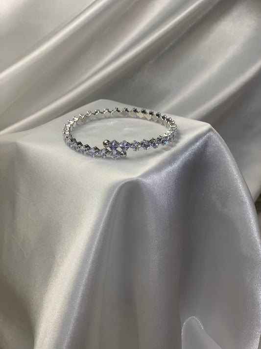 Bracelet white and Silver