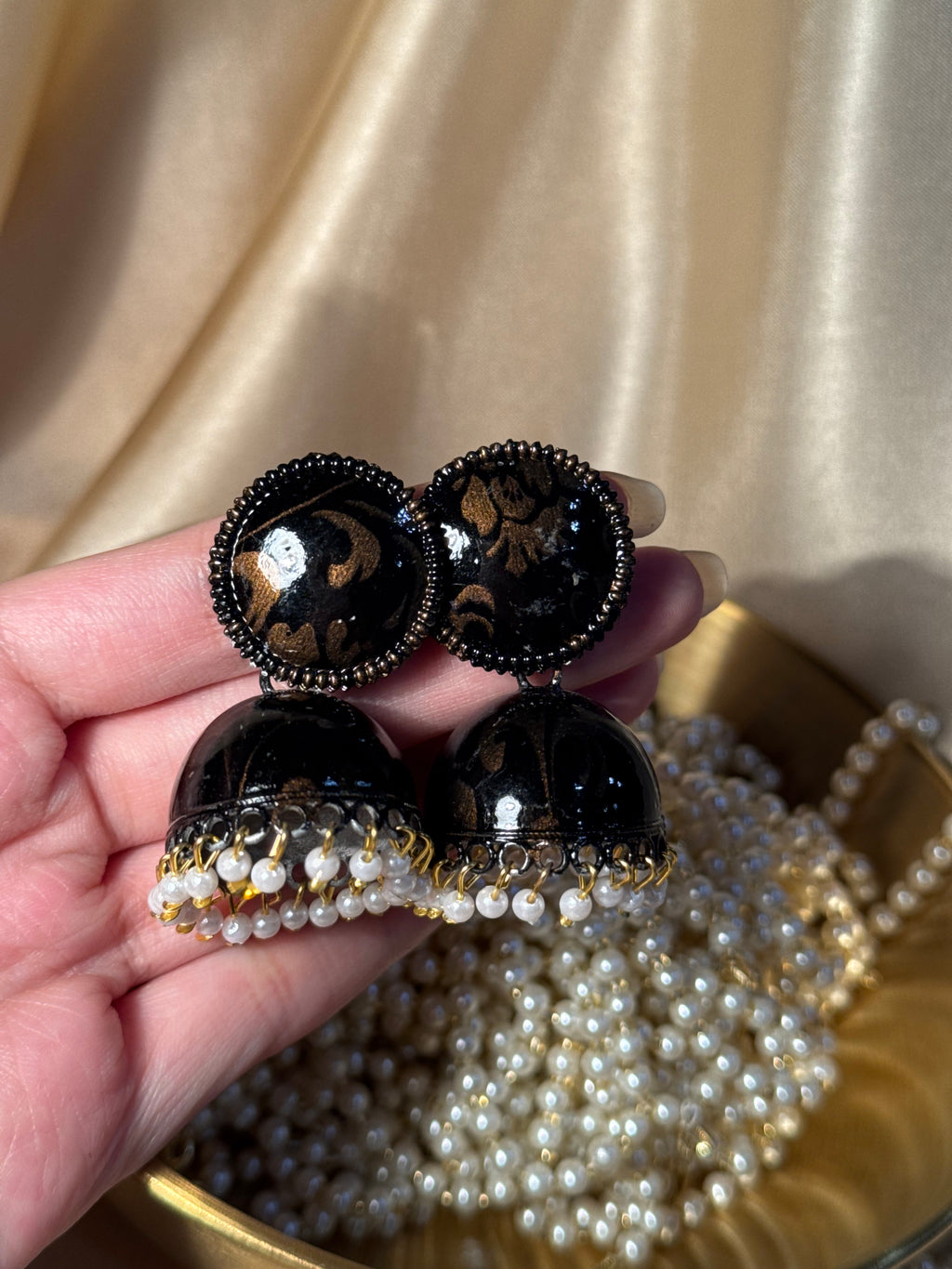Gol jhumki black- rozana