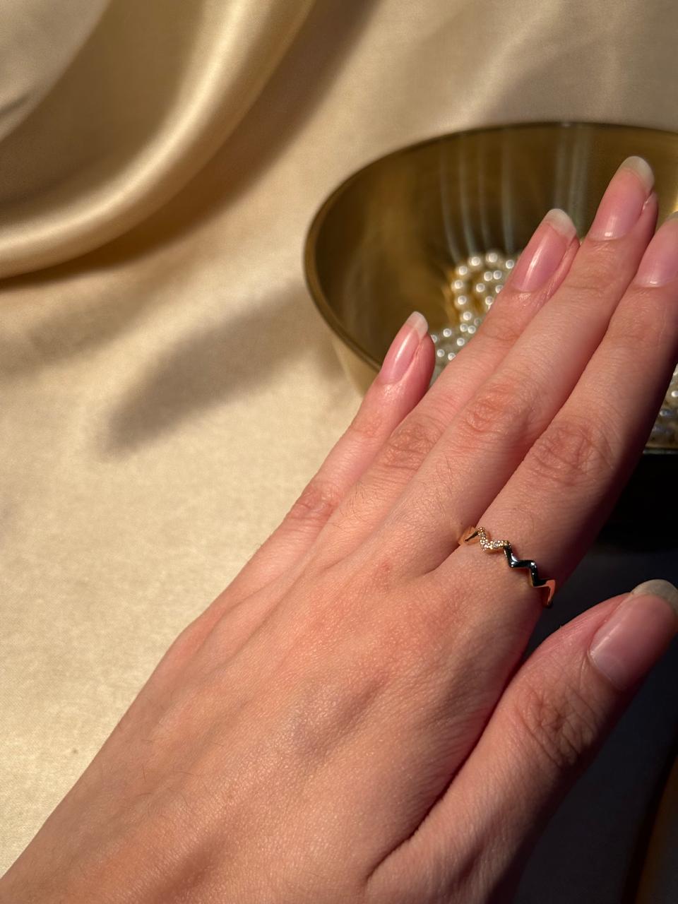 Delicate Ring Gold - 11