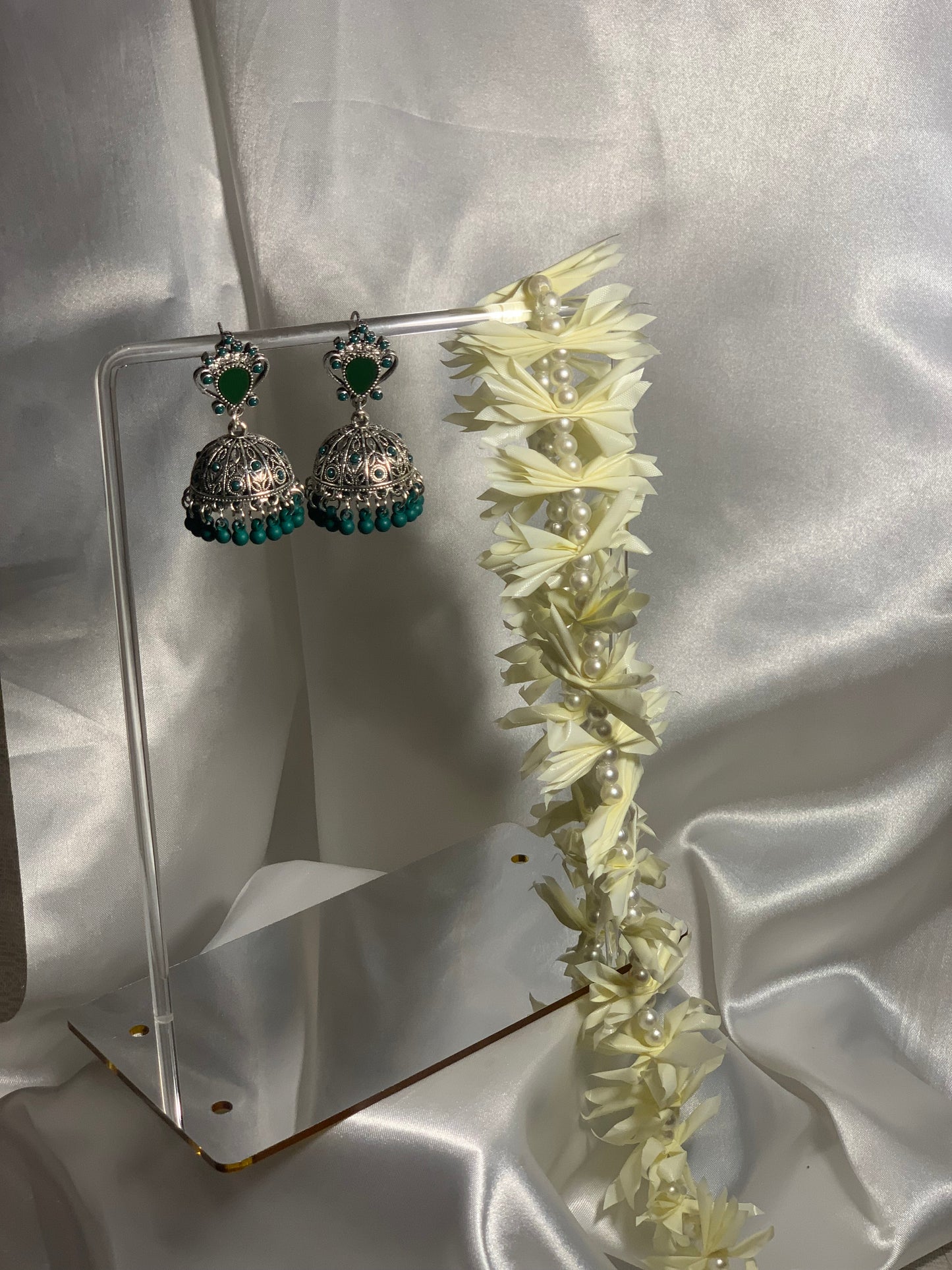 Hurrem Jhumkay (Dark Green)