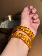 Sunshine Gulnaz bangle - Black n Red