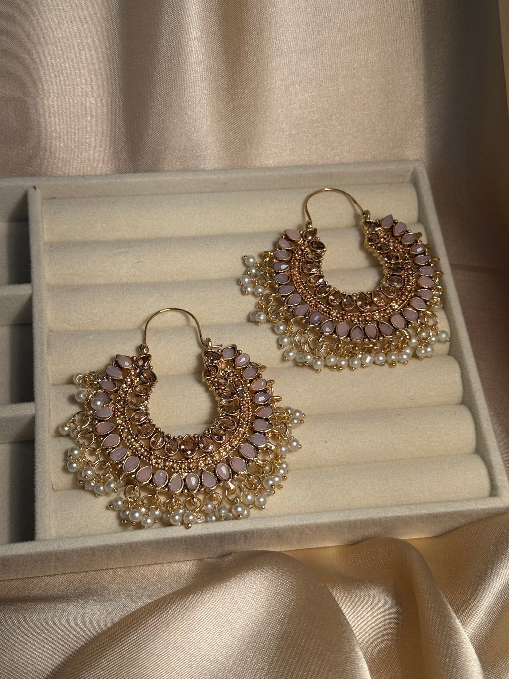 Mahrani earrings- peach