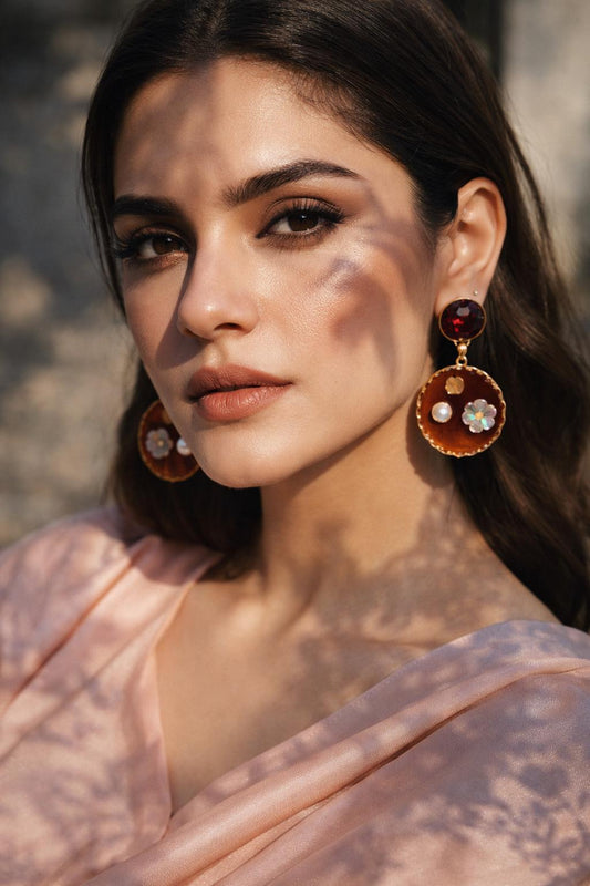 Enamel double round Earrings - brown