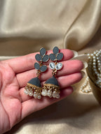 Booti Jhumki - gray