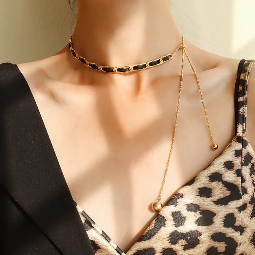 Black Choker