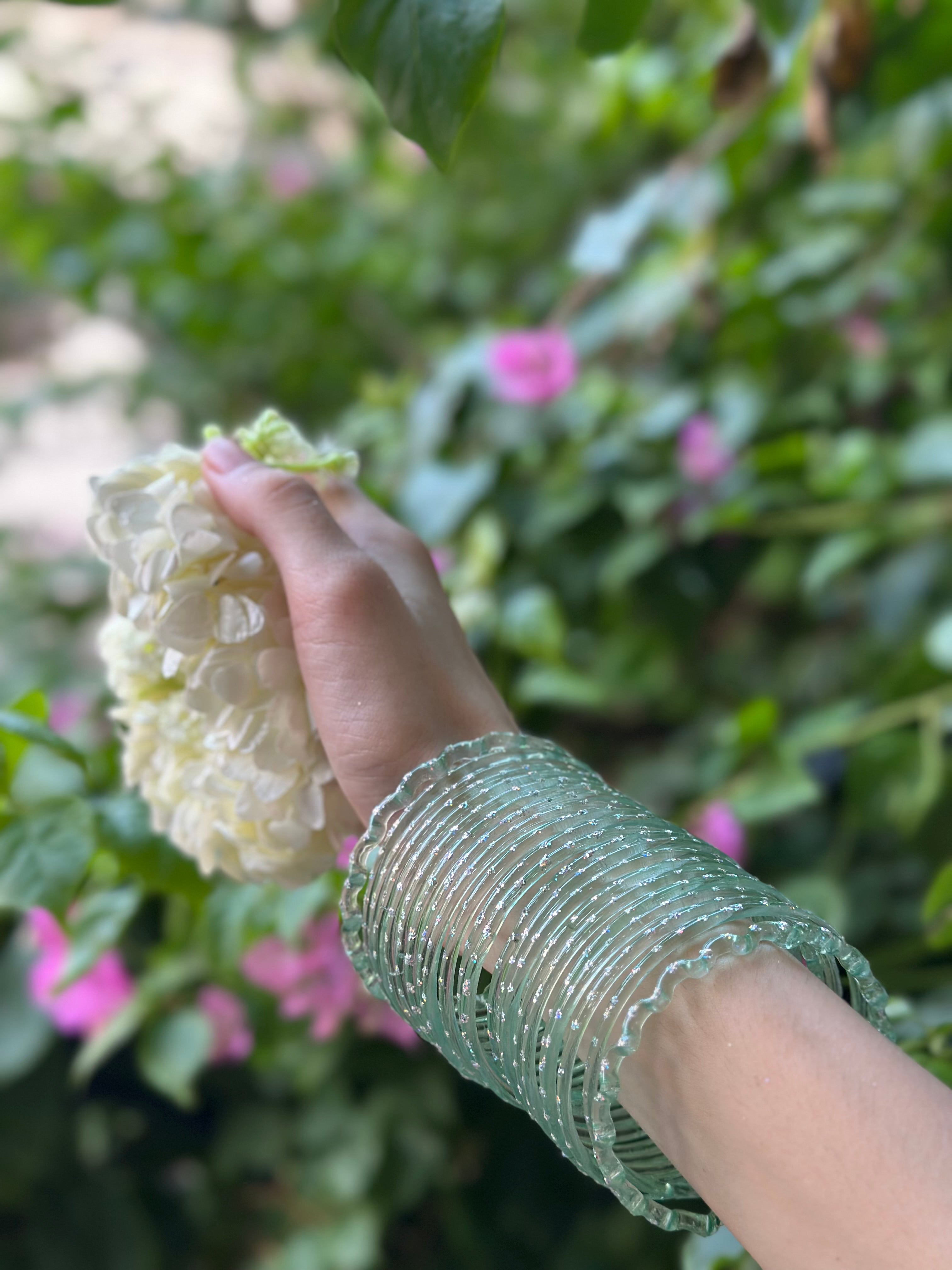 Raindrop bangle (6) sage