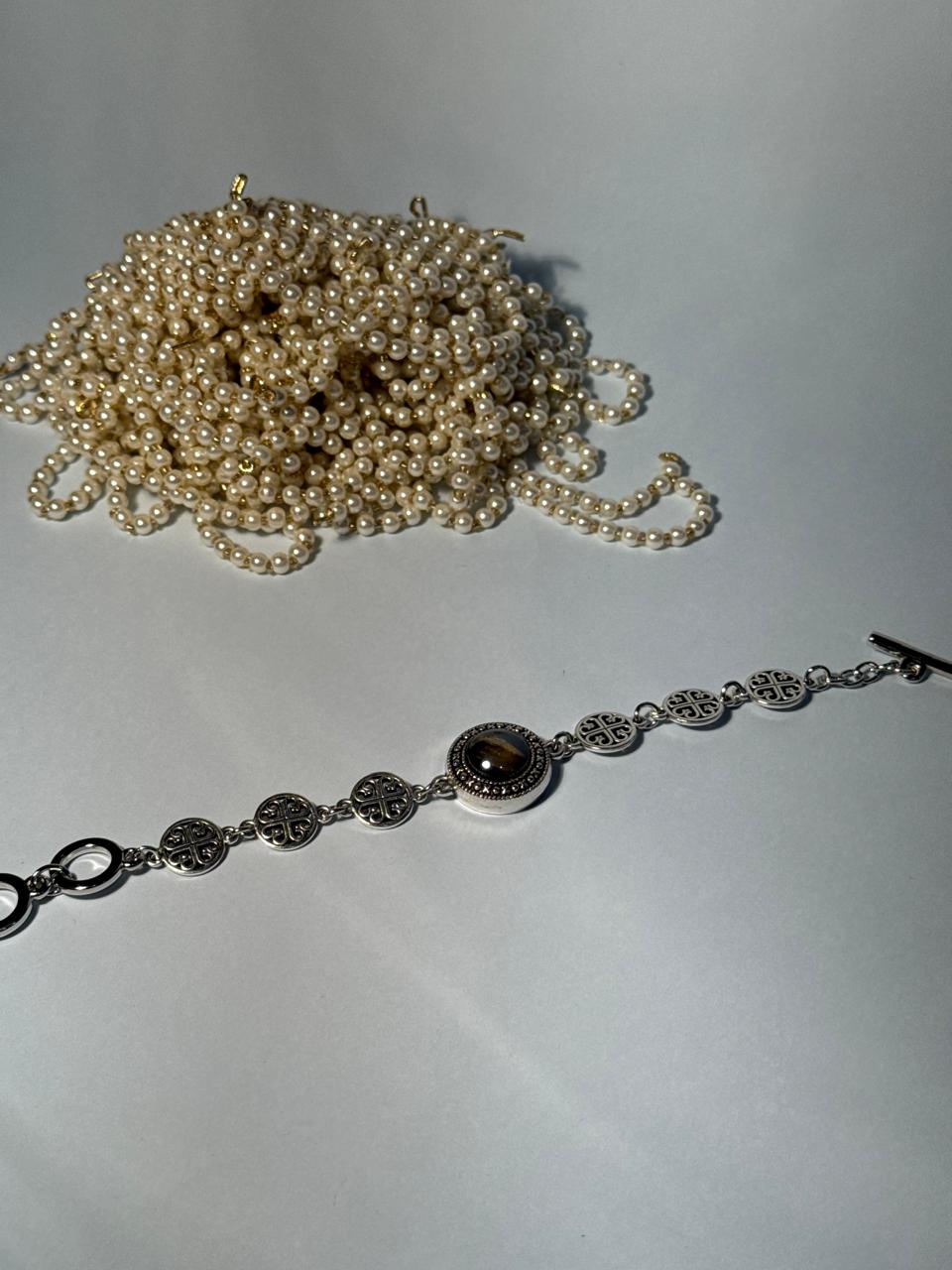 Halo Gem Bracelet - Black