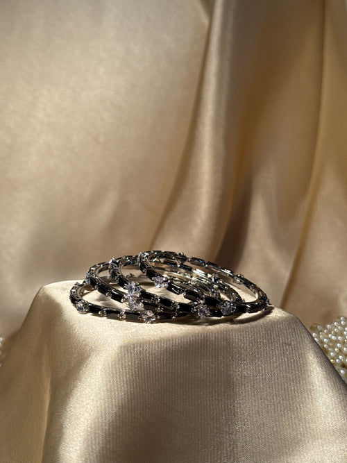 Black noor bangle (kids collection)