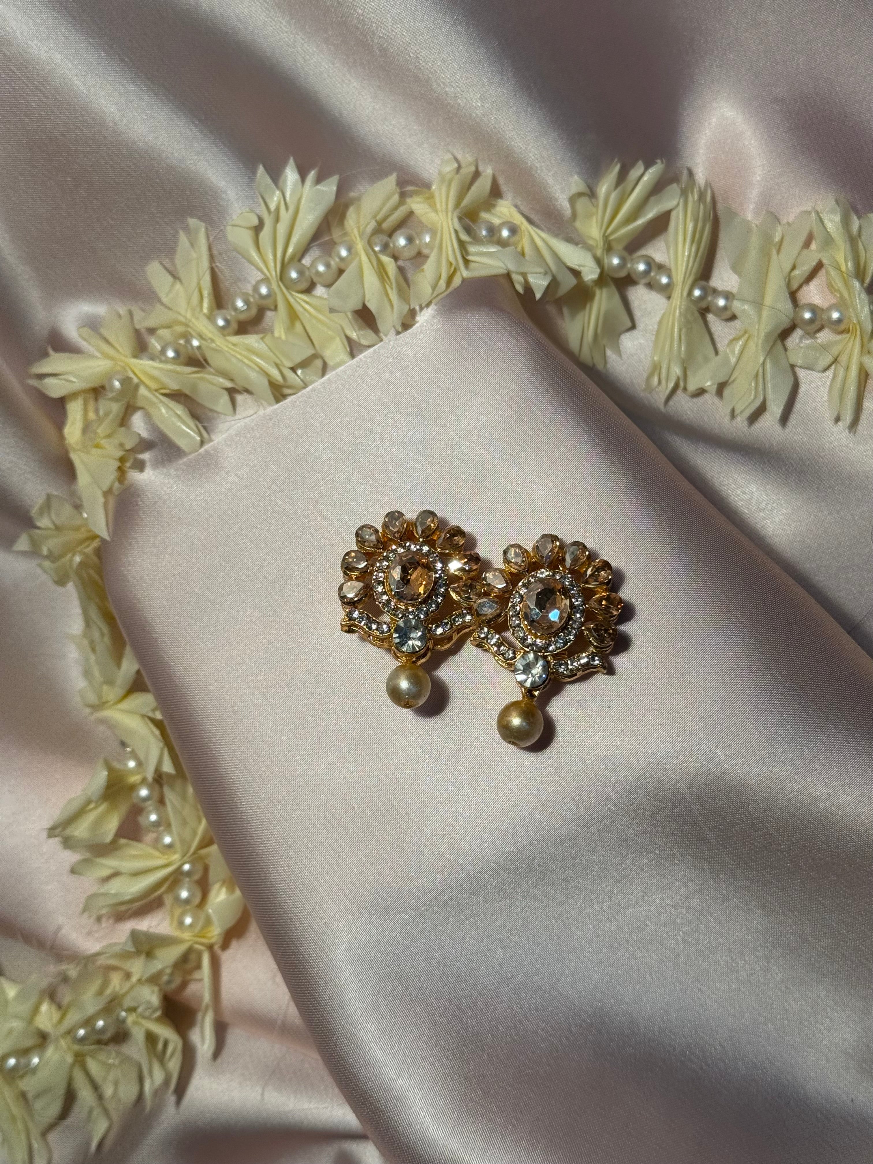 Mehrani earrings - gold - rozana collection