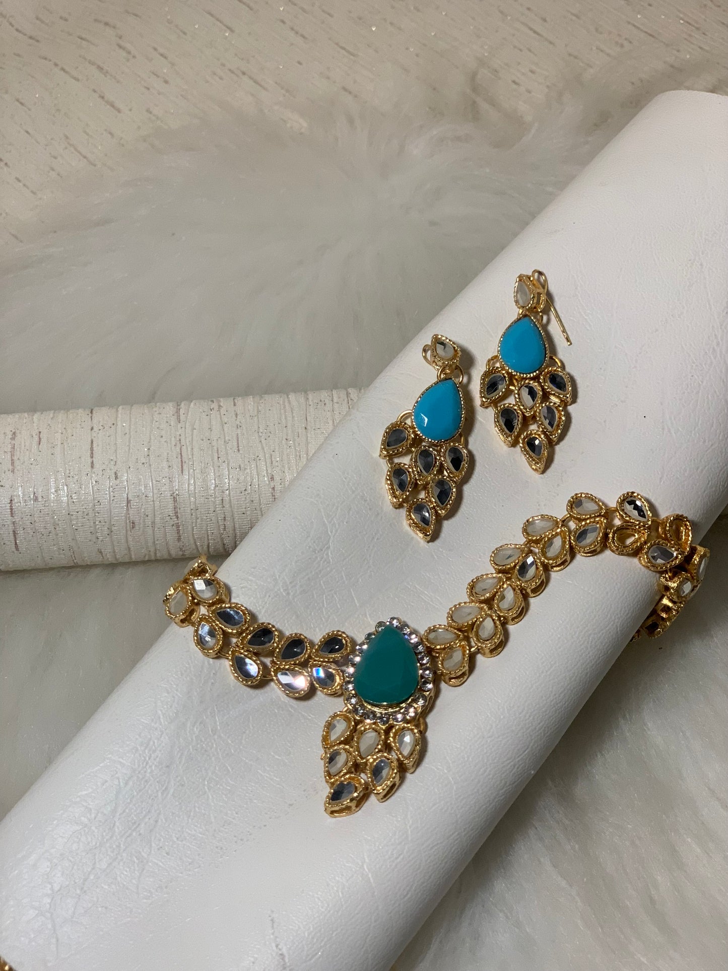 CDS-14 Kundan Rose
