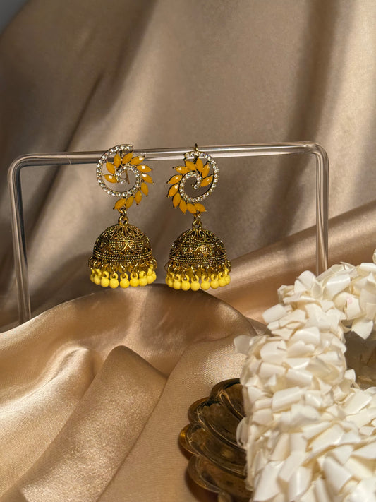 Spiral patti khass collection-gold and yellow