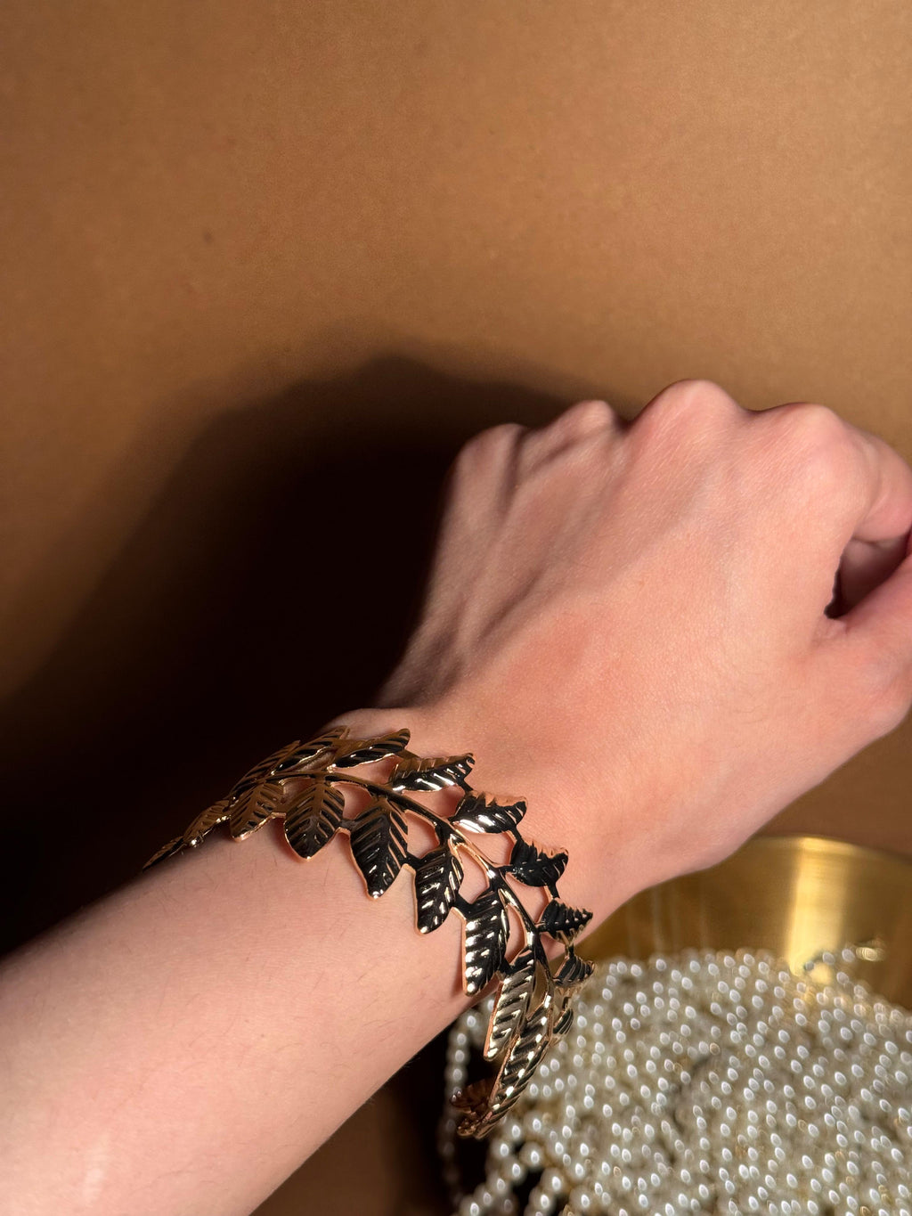 Leaflet Cuff (bracelet) - Gold