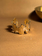 Elara Leaf bracelet - Gold