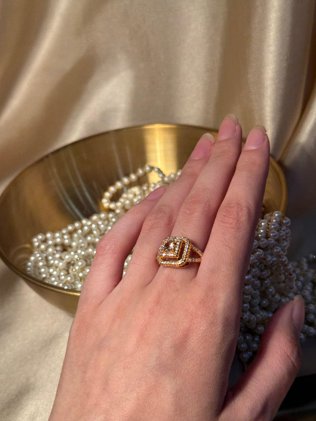 Square Gem Ring Gold