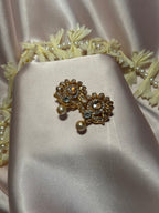 Mehrani earrings - gold - rozana collection