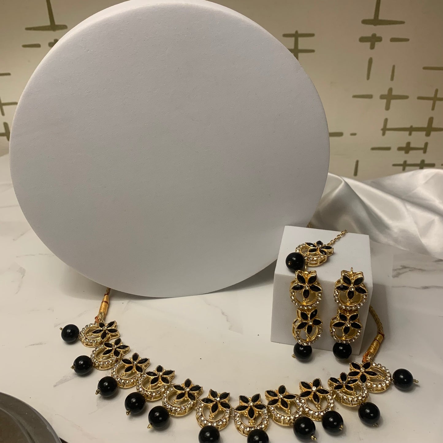 Nourah Set - black