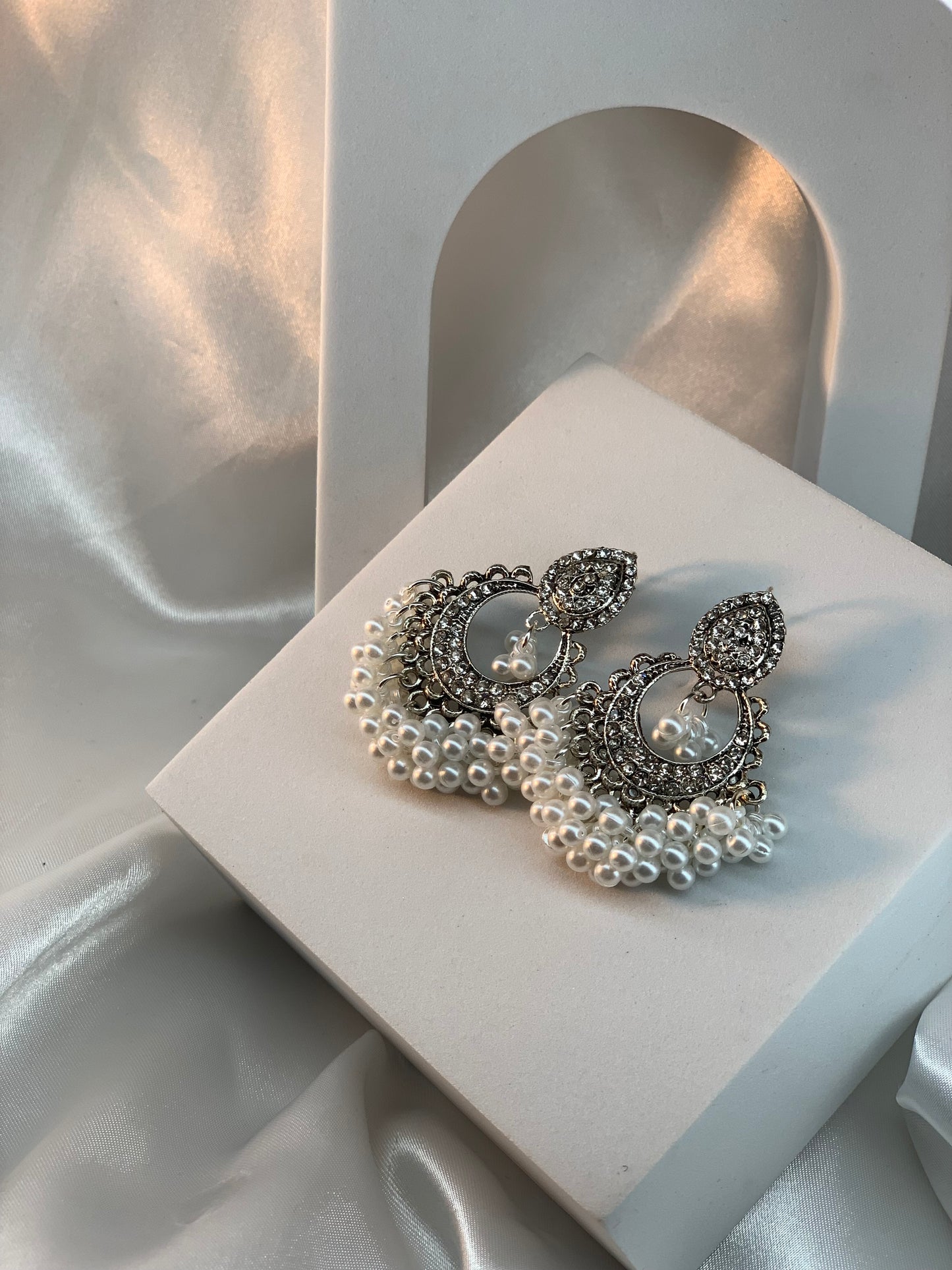 Safaid nymal- chandi collection