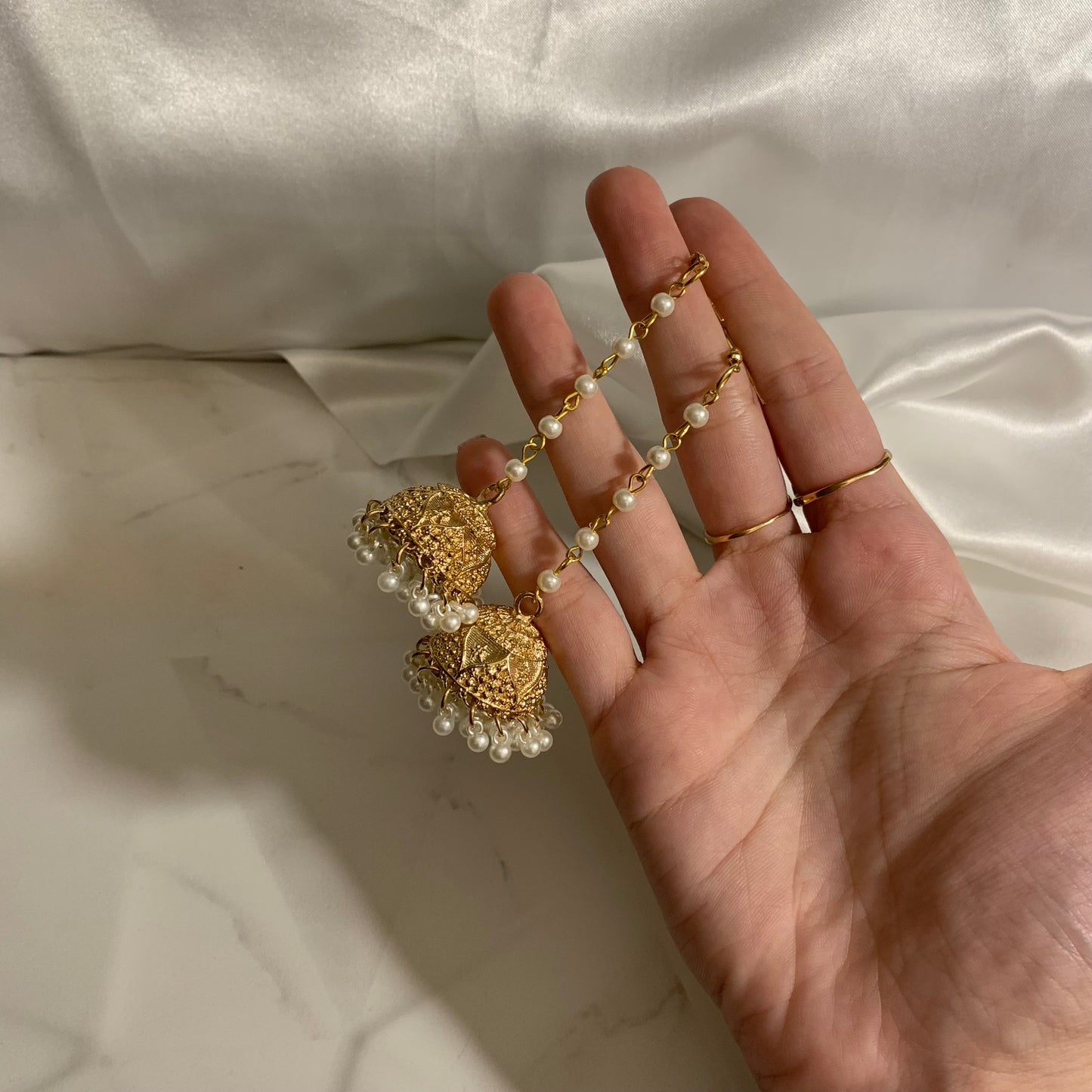 Shehnoor moti lari jhumki - Gold
