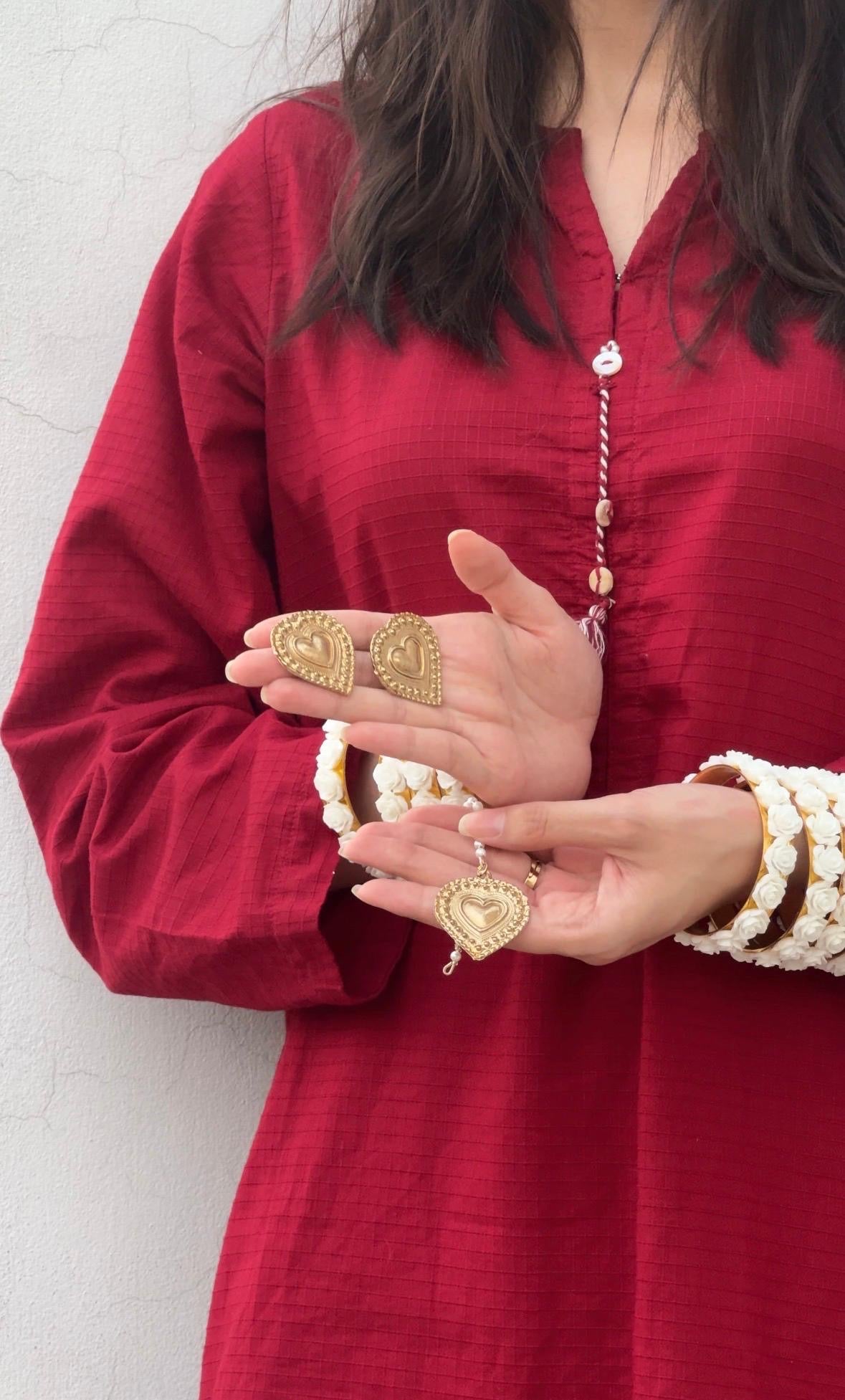 Dil (Gold)