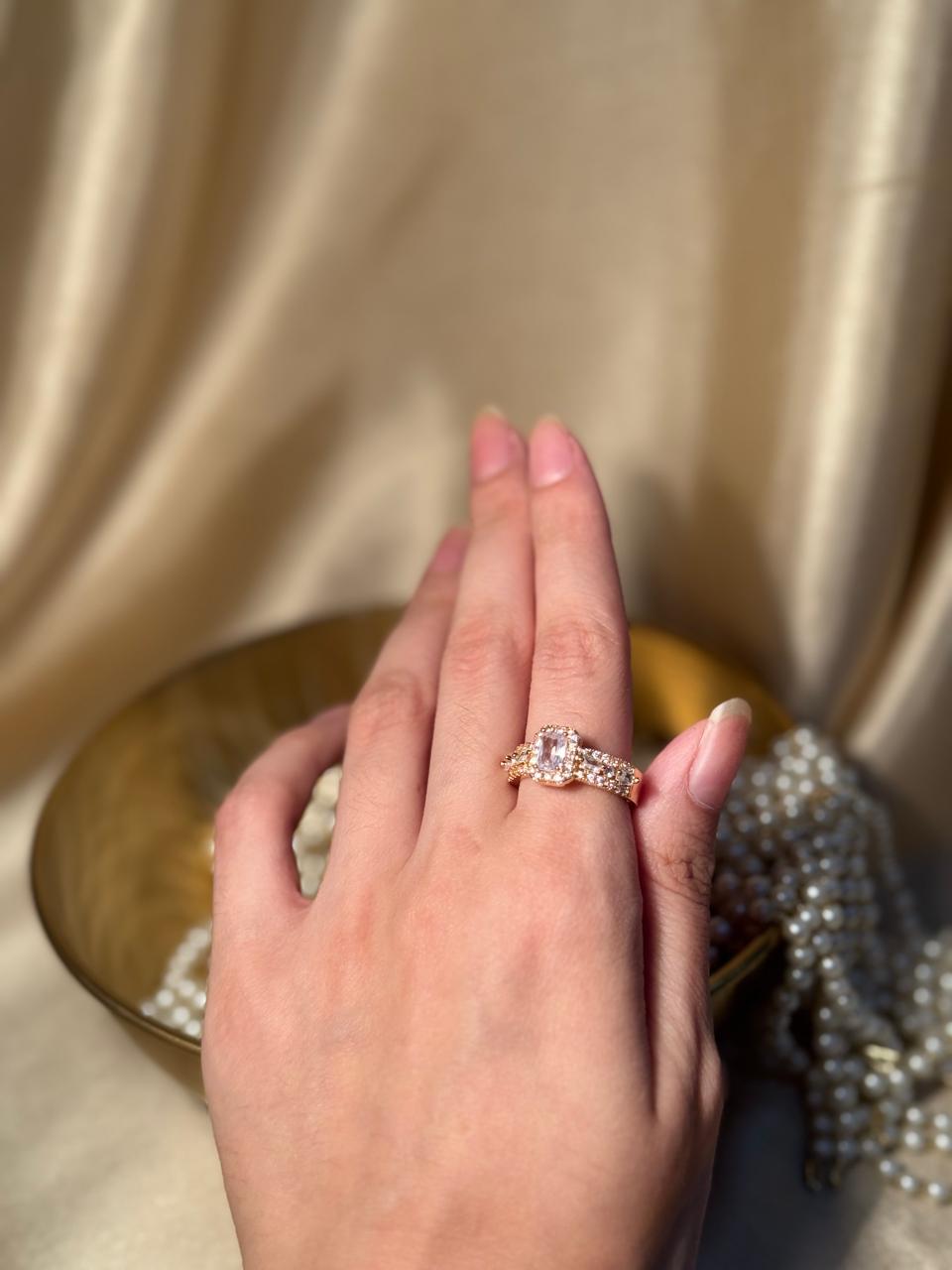 Elara Ring Gold - 2