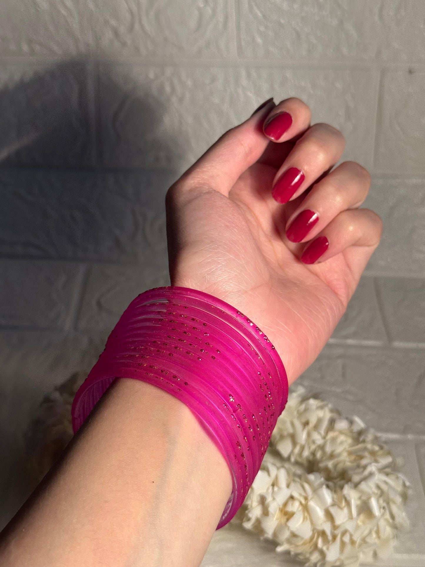 Raindrop bangle (5) - shocking pink