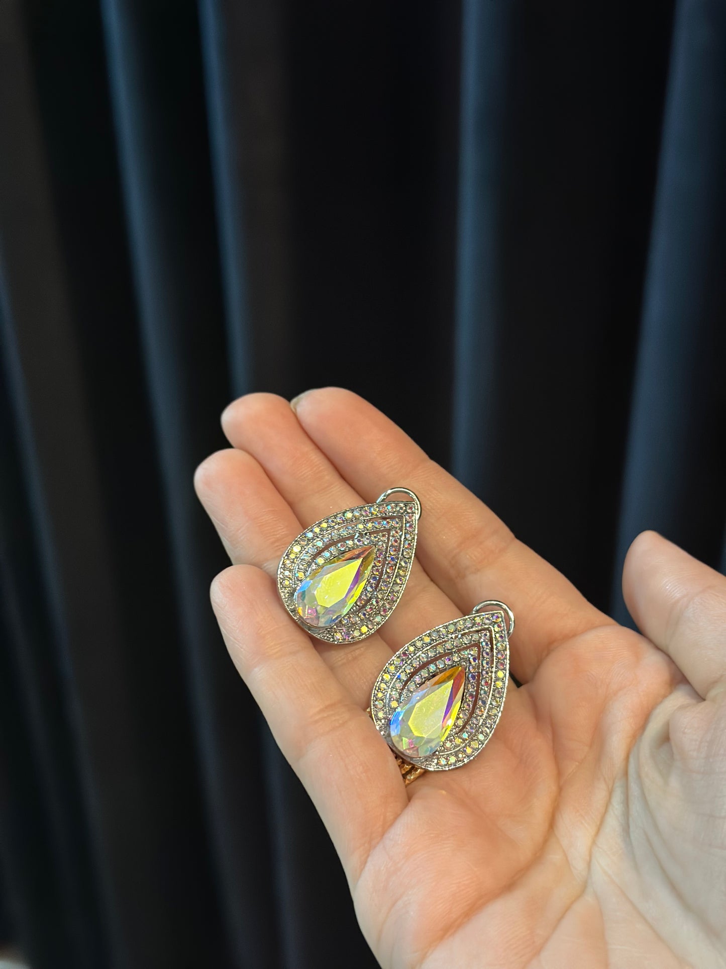 Droplet holographic silver- eid collection